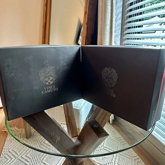 Vince Camuto bootie . Suede . Size 7 . New 2 pairs - Picture 9 of 9